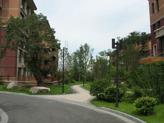2008社會精品工程之萬城華府1?、2?地園林景觀工程