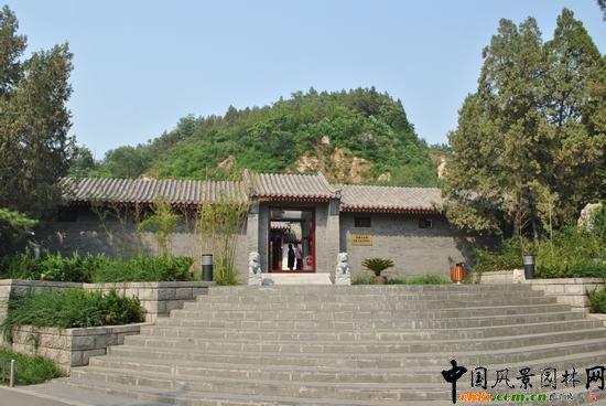 唐山鳳凰山公園實景:
