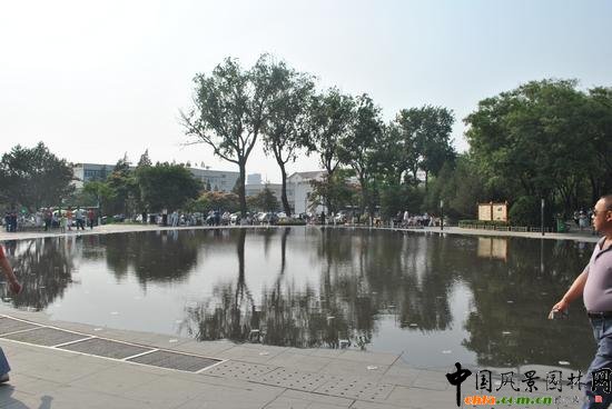 唐山鳳凰山公園實景:
