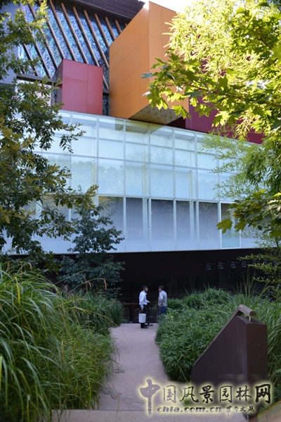 法國(guó) 博物館 景觀設(shè)計(jì)