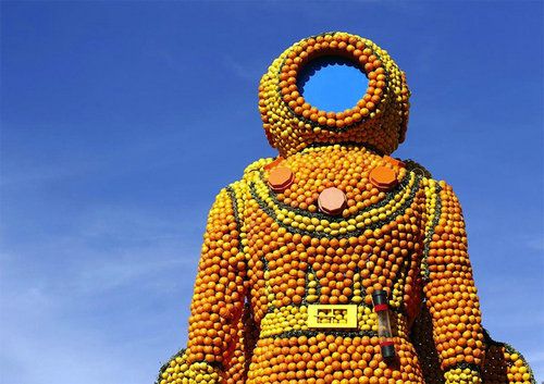 法國芒通檸檬節上的雕塑作品