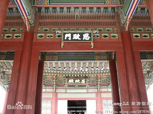 思政門(mén)