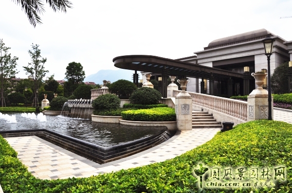 2015園冶杯住宅景觀獎(jiǎng)大獎(jiǎng)：福州﹒陽光凡爾賽宮