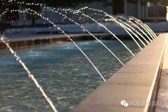 水在景觀設(shè)計(jì)中的應(yīng)用