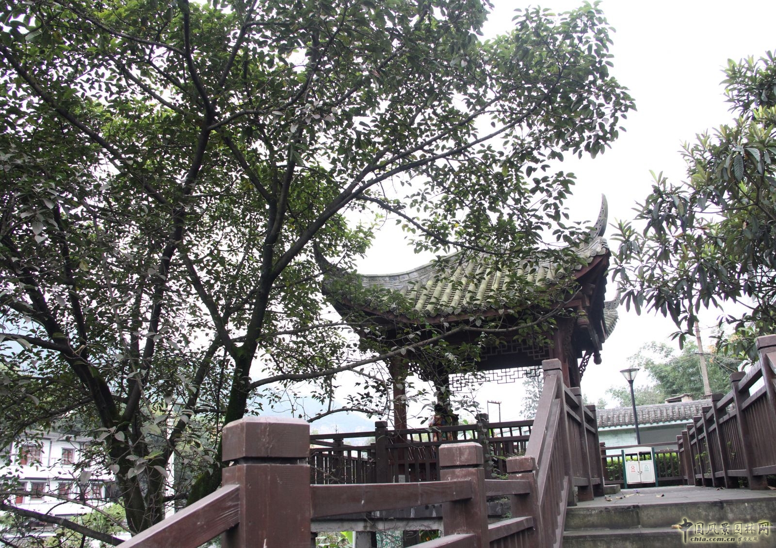 2016園冶杯專(zhuān)業(yè)獎(jiǎng)參賽項(xiàng)目：四川宜賓珙縣景觀(guān)提升改造
