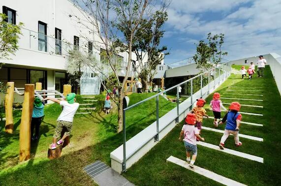 幼兒園不是游樂場，也不需要五顏六色