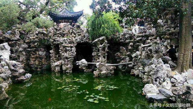 中國(guó)四大名園之一：個(gè)園