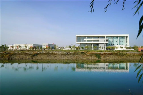 新疆大學科學技術(shù)學院圖書館設(shè)計