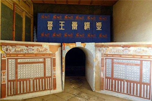 中國(guó)有一座皇家園林，兩千年一直都是個(gè)迷