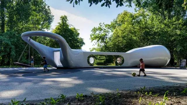 將一個(gè)古老的主題公園打造成兒童樂(lè)園