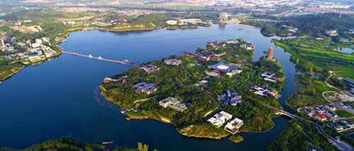 公園城市的背景、內(nèi)涵和理念特征