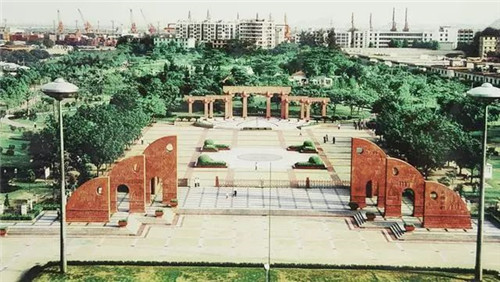 “公園—城市”關(guān)系的歷史變遷與發(fā)展趨勢(shì)