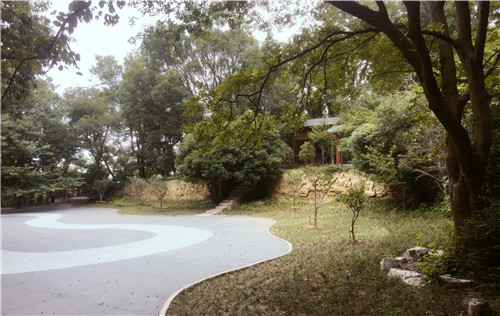 園冶杯專(zhuān)業(yè)獎(jiǎng)：中山陵園風(fēng)景區(qū)頭陀嶺區(qū)域環(huán)境整治工程