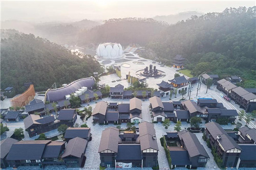 禪緣此地，不向遠方——新興禪域小鎮