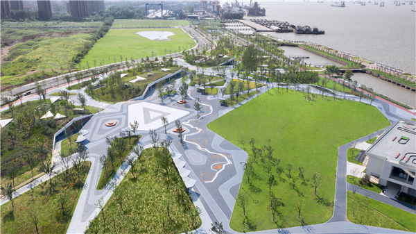 BAU建筑與城市設(shè)計(jì)事務(wù)所丨江陰市濱江公園