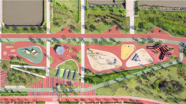 BAU建筑與城市設(shè)計(jì)事務(wù)所丨江陰市濱江公園