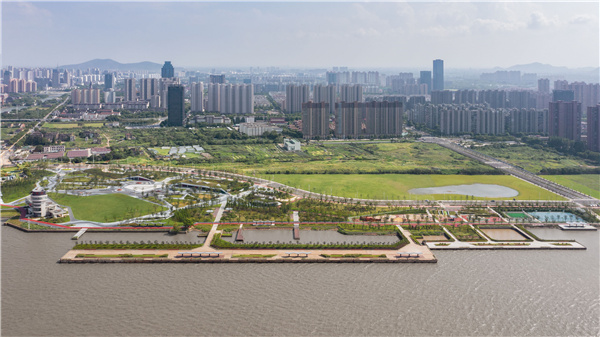BAU建筑與城市設(shè)計(jì)事務(wù)所丨江陰市濱江公園