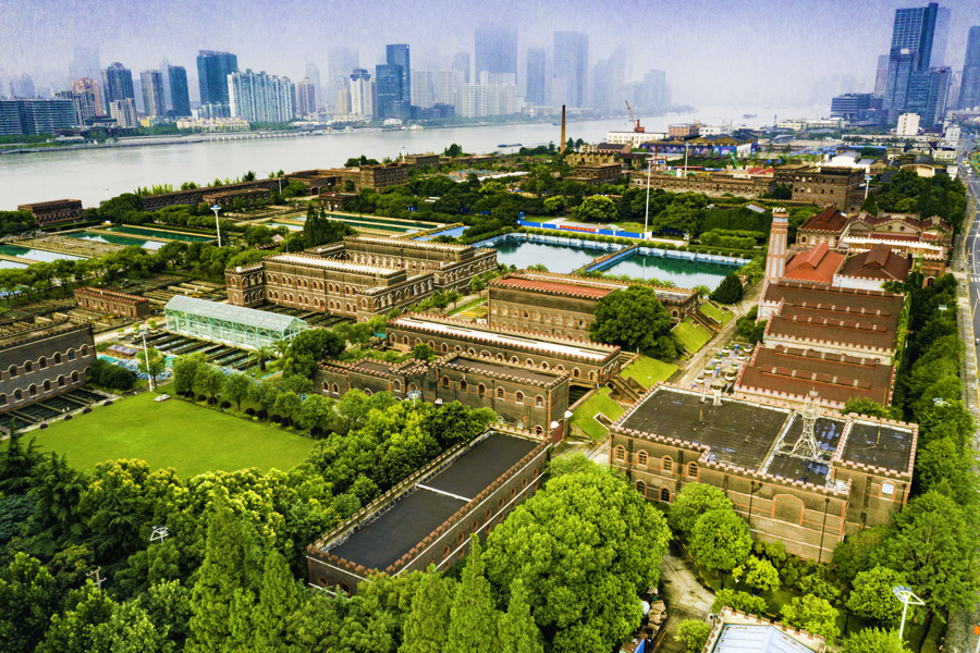 黃浦江畔百年工業區，何以轉型世界級都市濱水區？