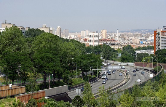 法國(guó)巴黎的塞格甘斯堡公園