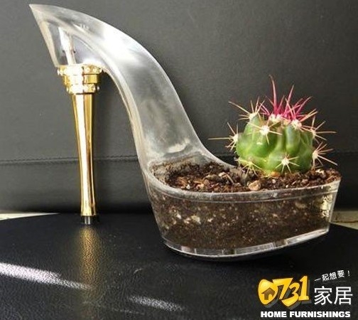 創(chuàng)意獨特的高跟鞋盆栽散發(fā)出女性特有的魅力