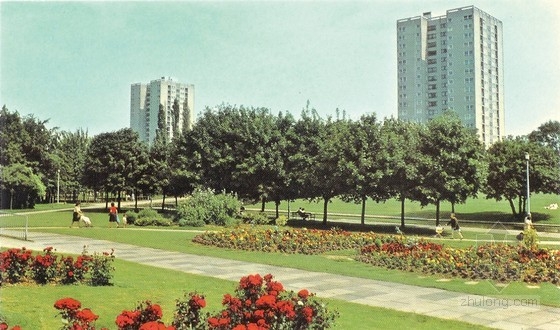 HTA設(shè)計(jì)的英國斯蒂夫尼奇城中心花園