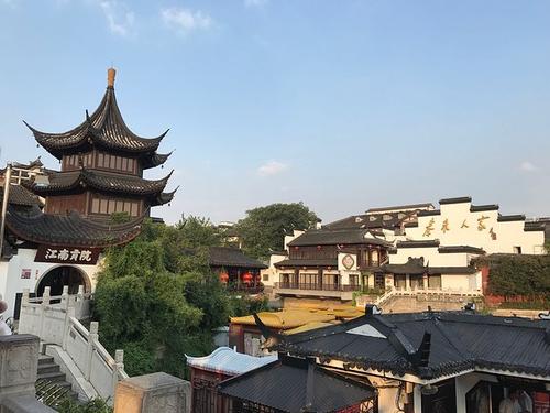 城市開(kāi)發(fā)不能割斷歷史文脈
