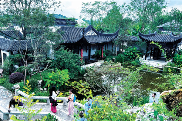 塑造獨(dú)具成都特色風(fēng)貌的公園城市